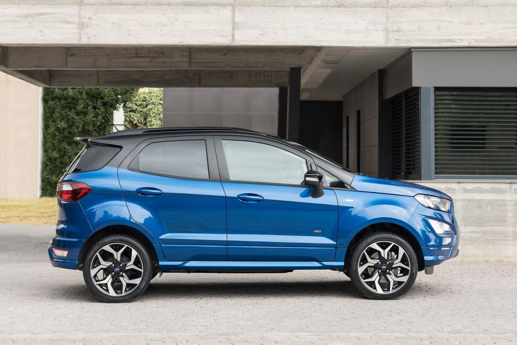 Ford Ecosport Hatchback Ecoboost Titanium Dr On Lease From