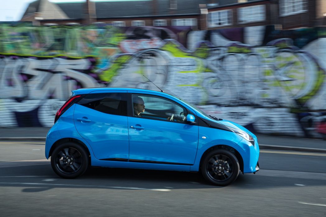 Toyota Aygo Hatchback 1.0 Vvt-i X-play Tss 5dr On Lease From £154.14