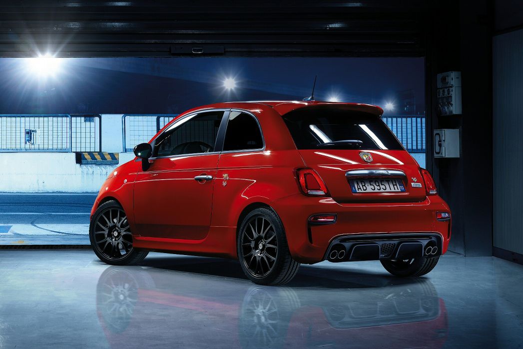 Image 2: Abarth 595 595C Convertible 1.4 T-Jet 145 2dr