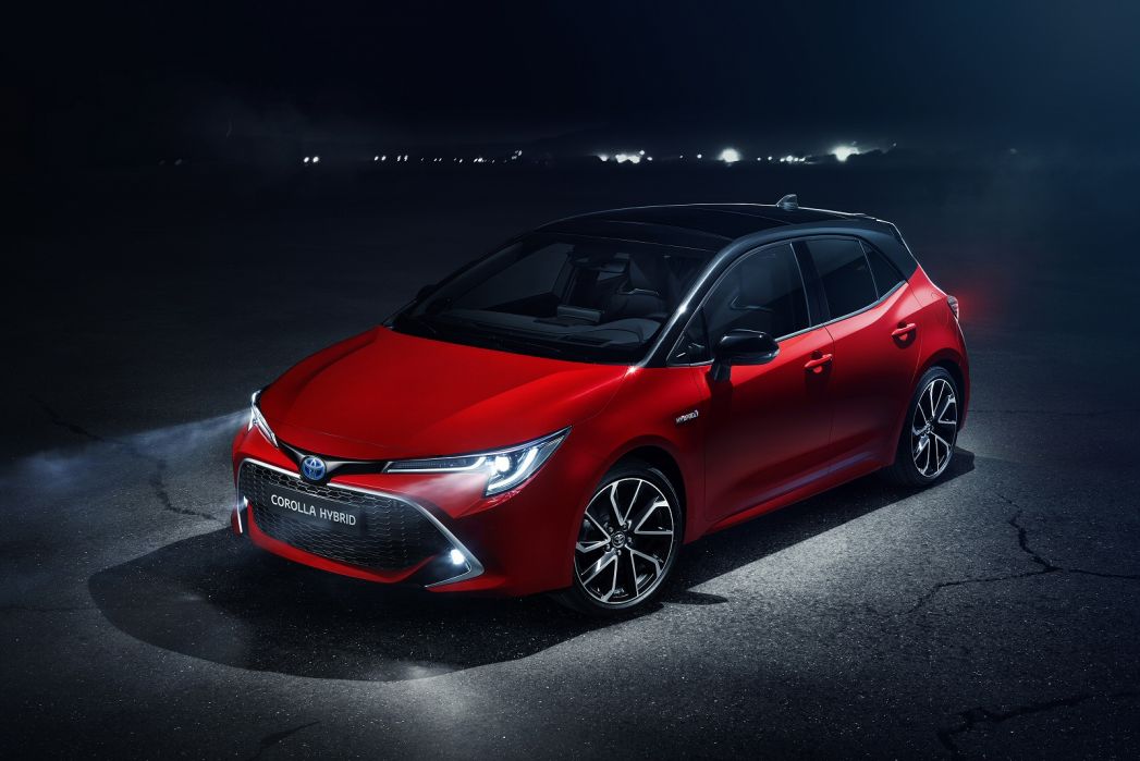 Toyota Corolla Hatchback 1.8 VVT-i Hybrid Icon 5dr CVT On Lease From £ ...