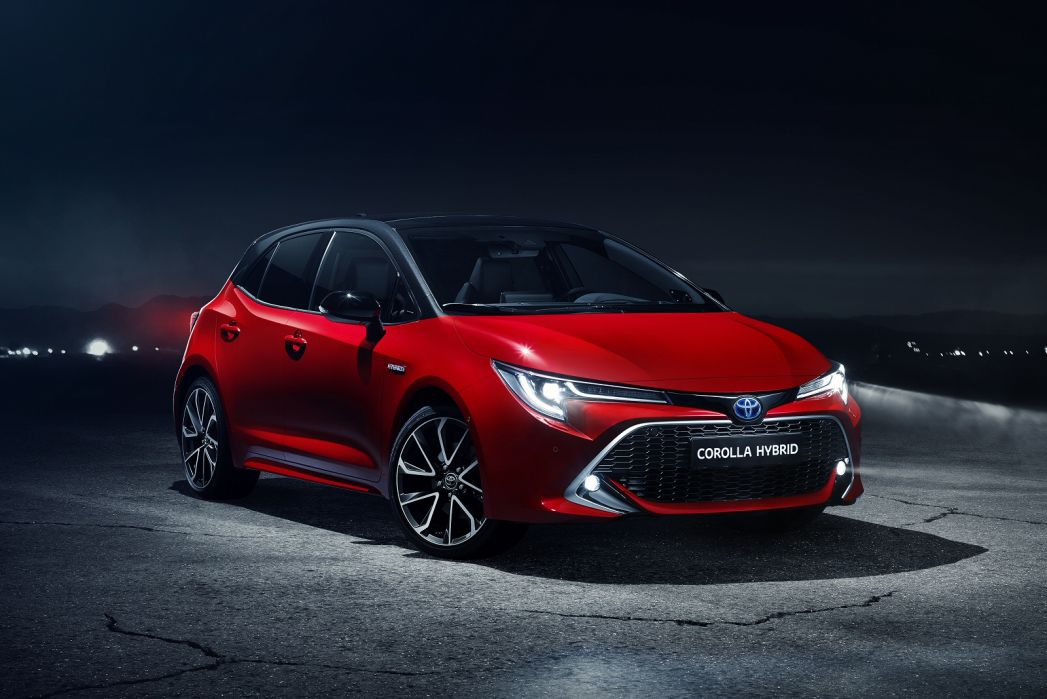 Toyota Corolla Hatchback 1.8 VVT-I Hybrid Design 5dr CVT [panoramic ...