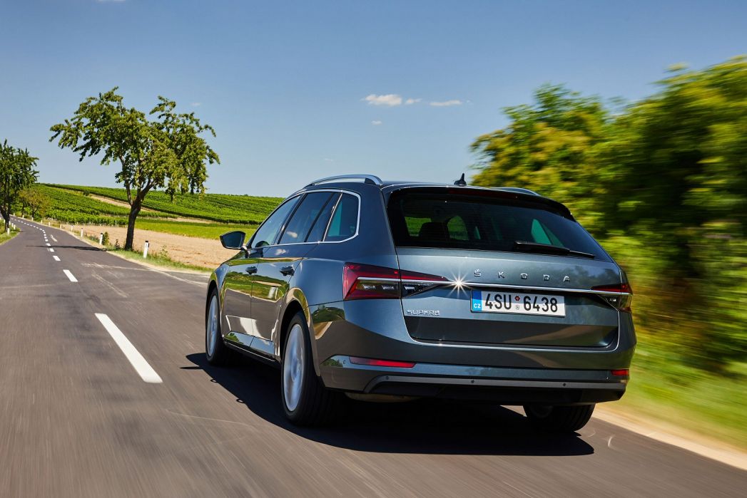 Skoda Superb Estate 14 Tsi Iv Se Technology Dsg 5dr On Lease From £44146