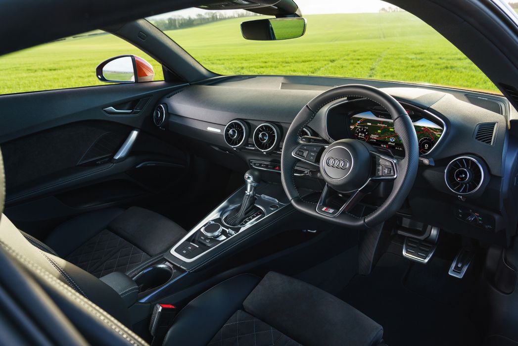 Image 6: Audi TT RS Coupe TT RS TFSI Quattro 2dr S Tronic [Comfort+Sound]