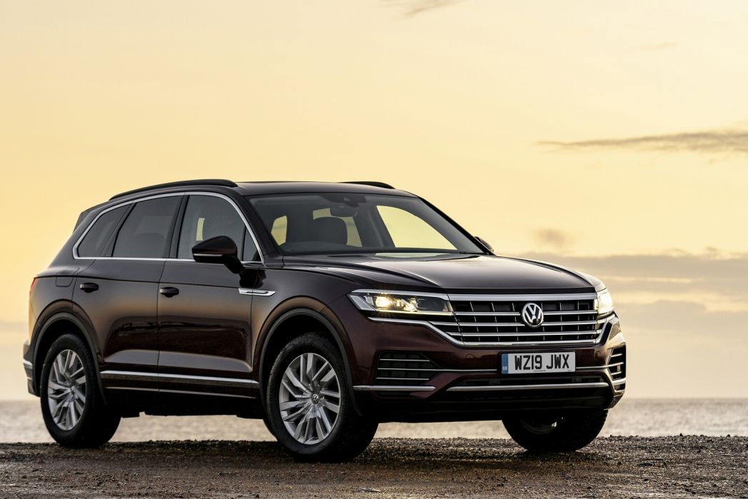 Volkswagen Touareg Diesel Estate 3.0 V6 TDI 4Motion Black Edition 5dr Tip Auto On Lease From £729.53