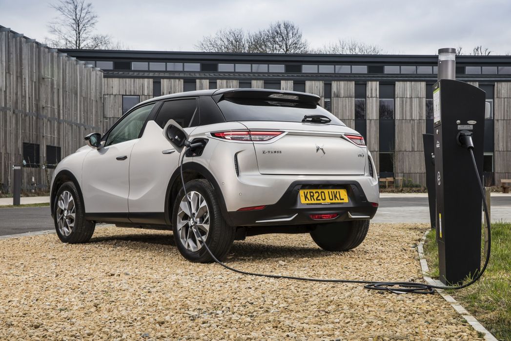 Image 2: DS DS 3 Electric Crossback Hatchback 100kW E-TENSE Performance Line + 50kWh 5dr Auto