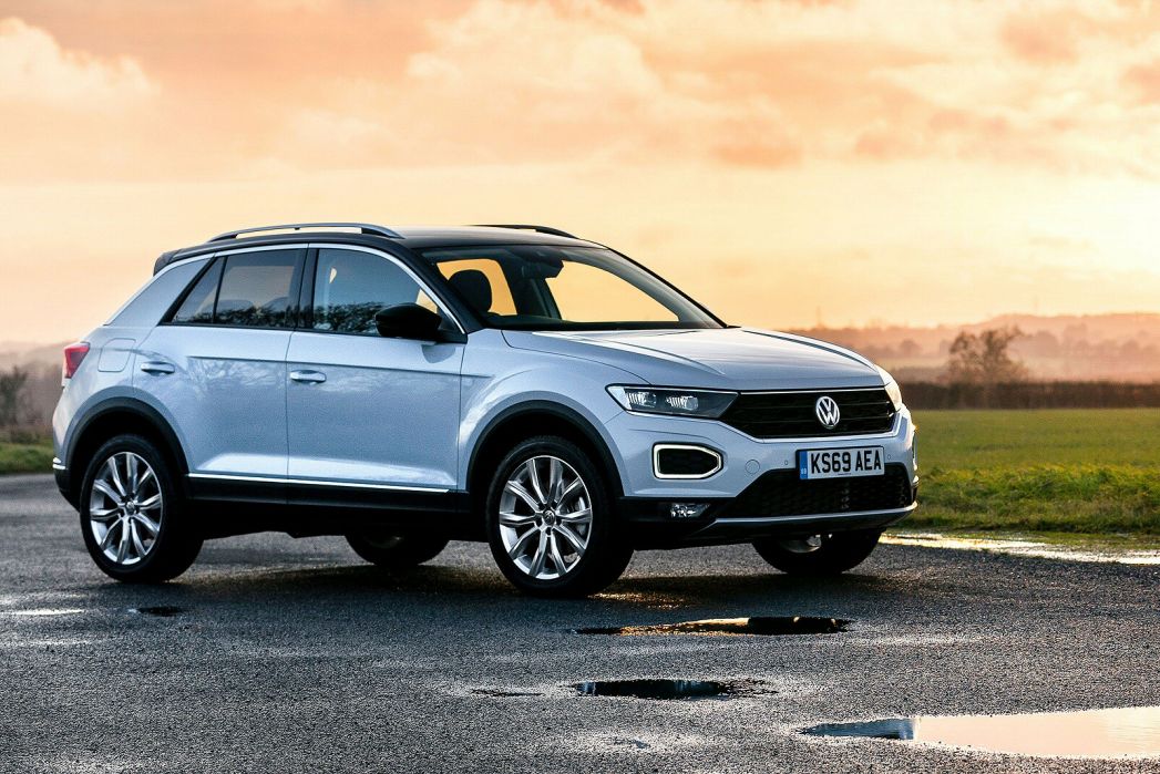 Volkswagen T-ROC Hatchback 1.5 TSI Evo Active 5dr On Lease From £249.36