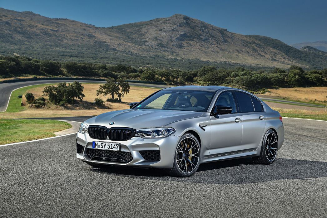 Video Review: BMW M5 Saloon M5 Competition 4dr DCT [ultimate Pack]