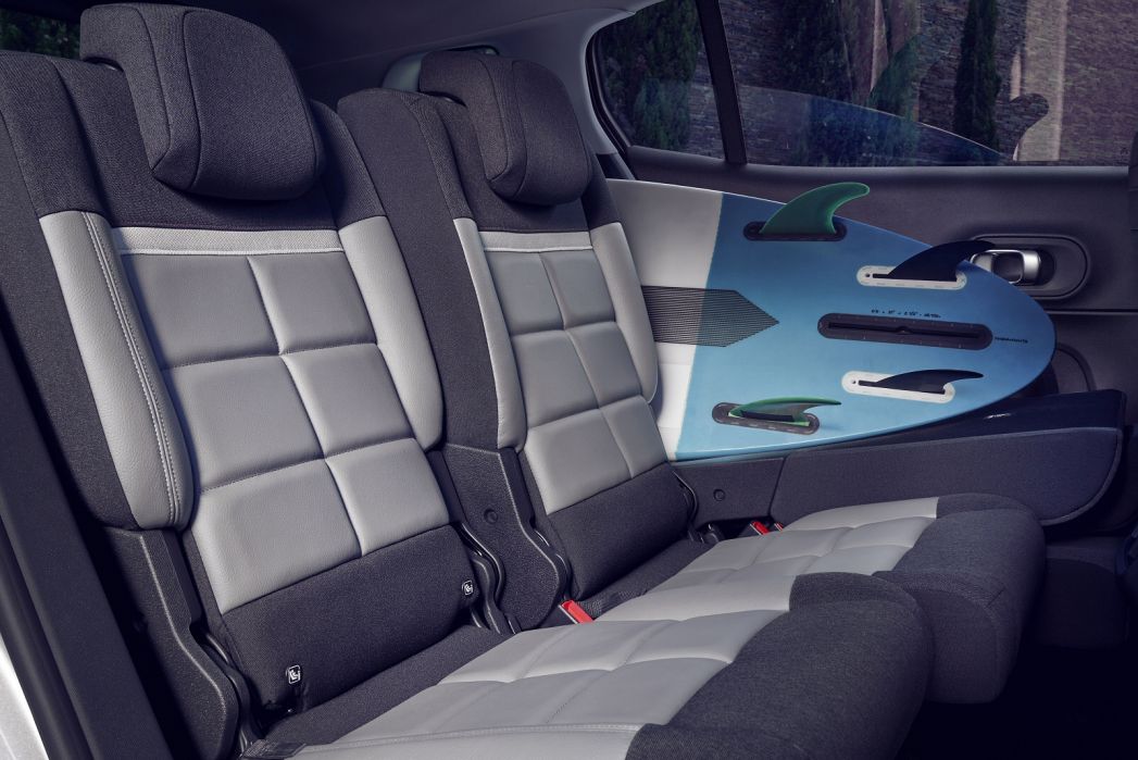 Image 5: Citroen C5 Aircross Hatchback 1.6 Plug-in Hybrid 225 Shine Plus 5dr e-EAT8