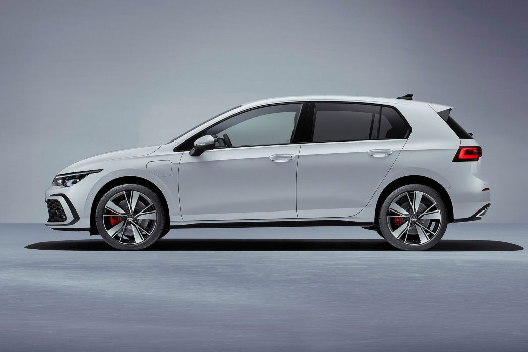 Volkswagen Golf Hatchback 1.4 TSI GTE 5dr DSG On Lease From £270.99