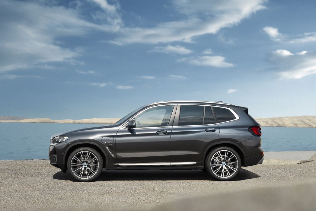 Video Review: BMW X3 M Estate xDrive X3 M Competition 5dr Step Auto [Ultimate]