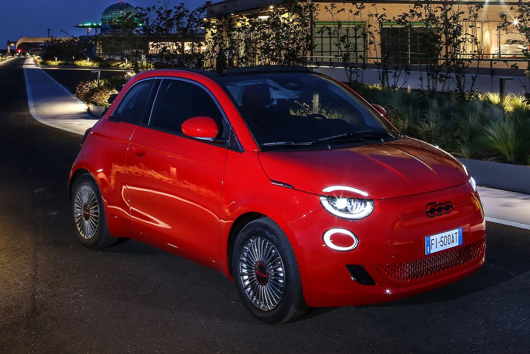 Video Review: Fiat 500 Electric Hatchback Special Editions 70kW Red 24kWh 3dr Auto