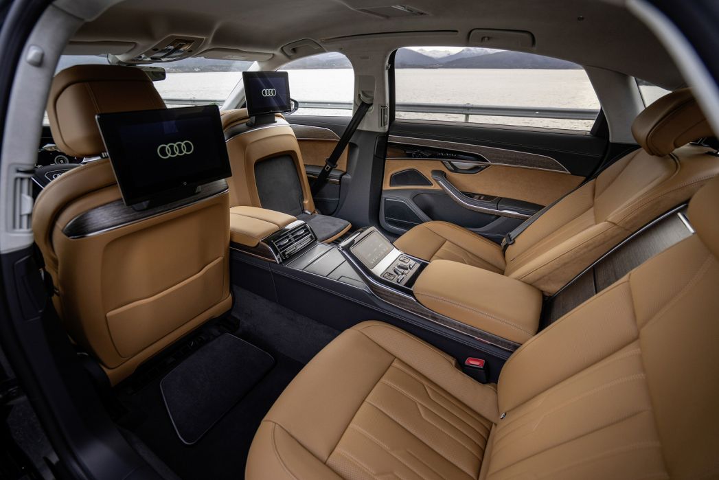 Image 5: Audi A8 Saloon L 60 TFSI e Quattro S Line 4dr Tiptronic  [C+S]