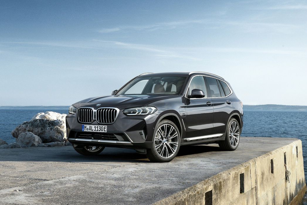 Image 6: BMW X3 Estate Special Editions xDrive M40i MHT M Pro Edition 5dr Auto