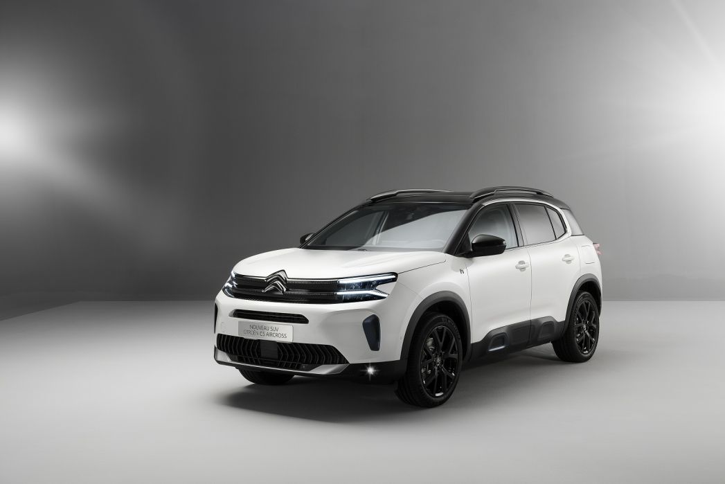 Video Review: Citroen C5 Aircross Hatchback 1.6 Plug-in Hybrid C-Series Edition 5dr e-EAT8