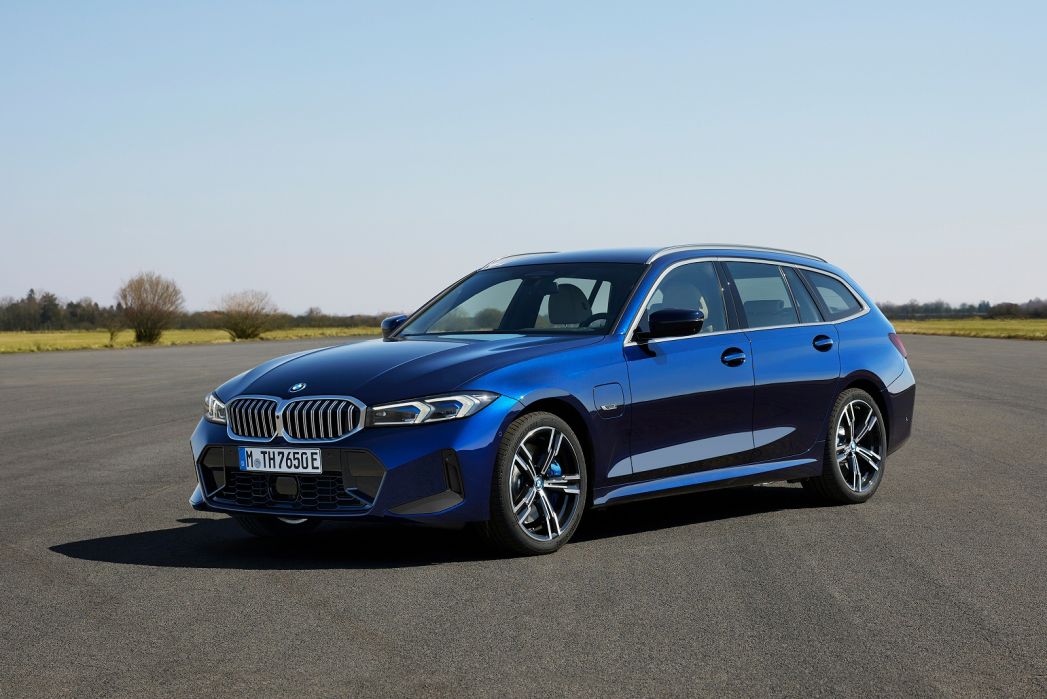Image 3: BMW 3 Series Touring 330i M Sport 5dr Step Auto [Tech/Pro Pack]