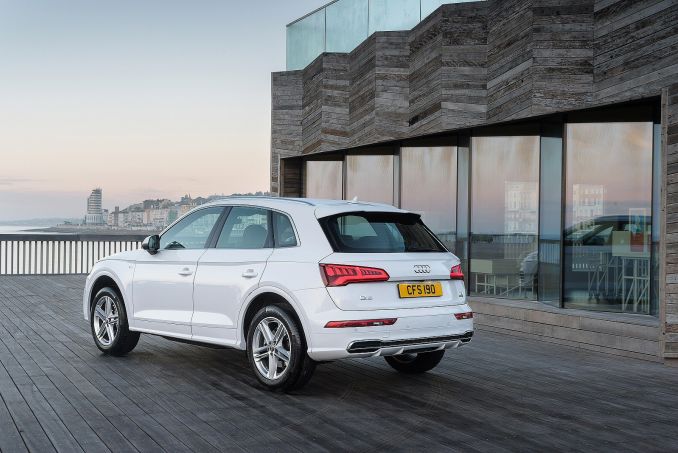 New Audi Q5 Diesel Estate 40 Tdi Quattro S Line 5 Door S Tronic Tech Pack 2018 For Sale