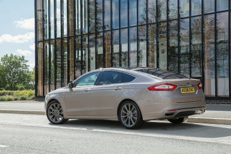 Video Review: Ford Mondeo Vignale Diesel Hatchback 2.0 EcoBlue 190 5dr Powershift