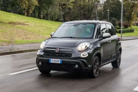 Video Review: Fiat 500L Hatchback Special Editions 1.4 Hey Google 5dr