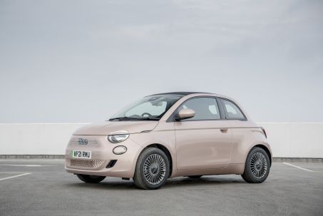 Image 1: Fiat 500 Electric Cabrio Special Editions 87kW Red 42kWh 2dr Auto