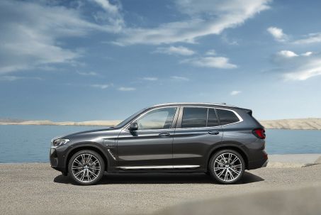 Video Review: BMW X3 Estate Special Editions xDrive M40i MHT M Pro Edition 5dr Auto