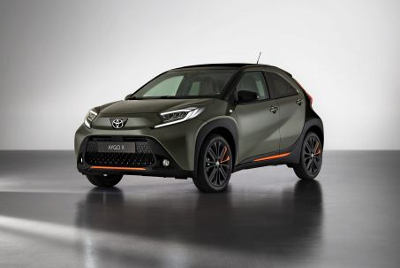 Video Review: Toyota Aygo X Hatchback 1.0 VVT-i Pure 5dr